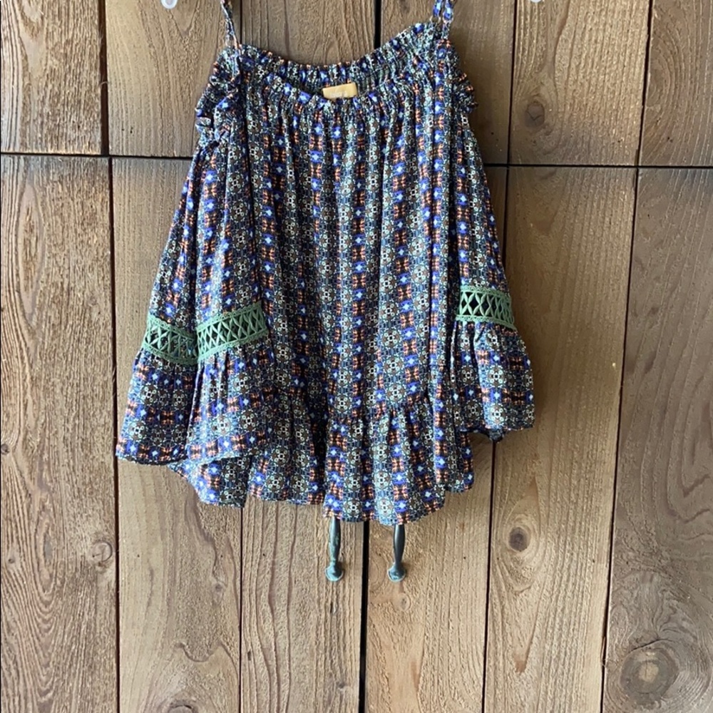 Patterned off the shoulder Blouse